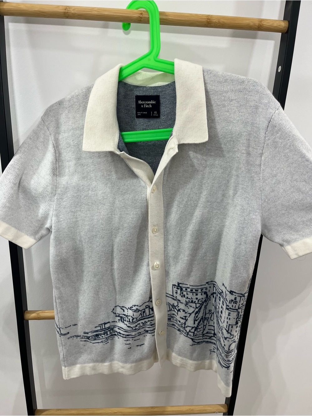 Abercrombie & Fitch Men's Knit Polo with Scenic Print
